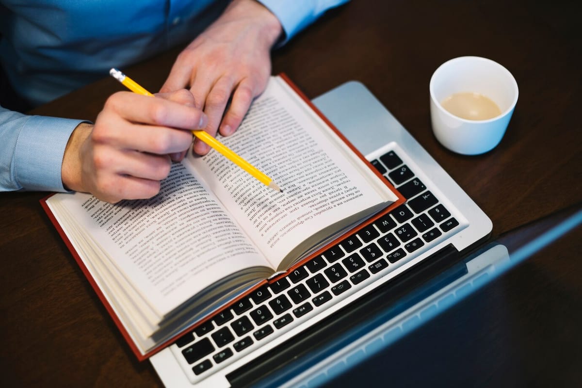 Understanding Literature Reviews Vs. Annotated Bibliography Vs. Research Summary