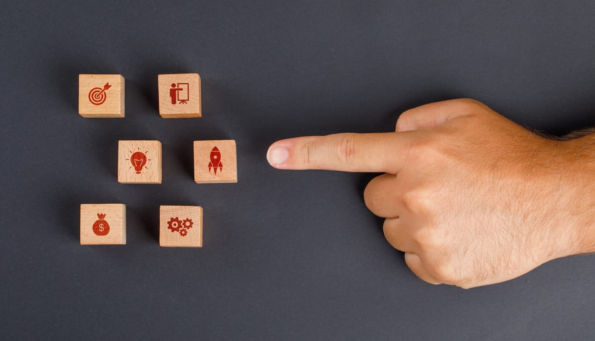How to Write a Literature Review? 5 Simple Steps to Follow